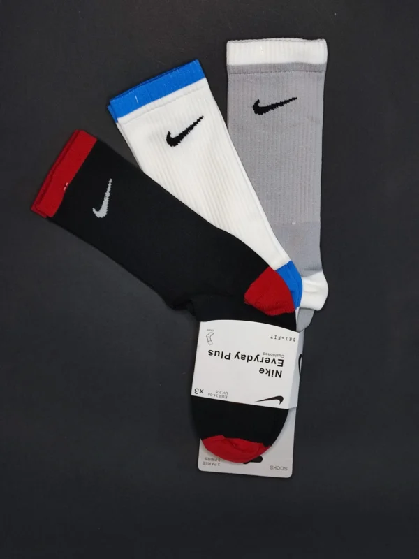 NIKEBASICO