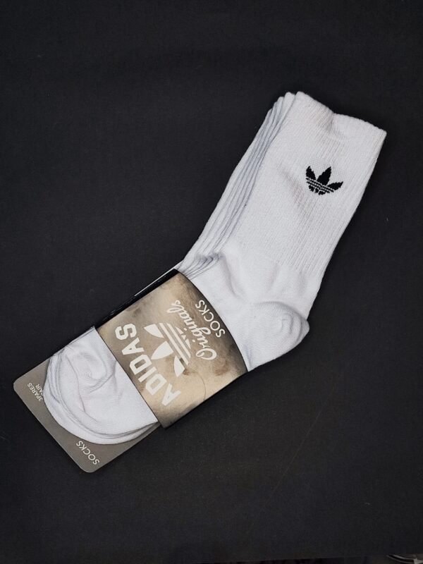 Adidas blanco básico 2