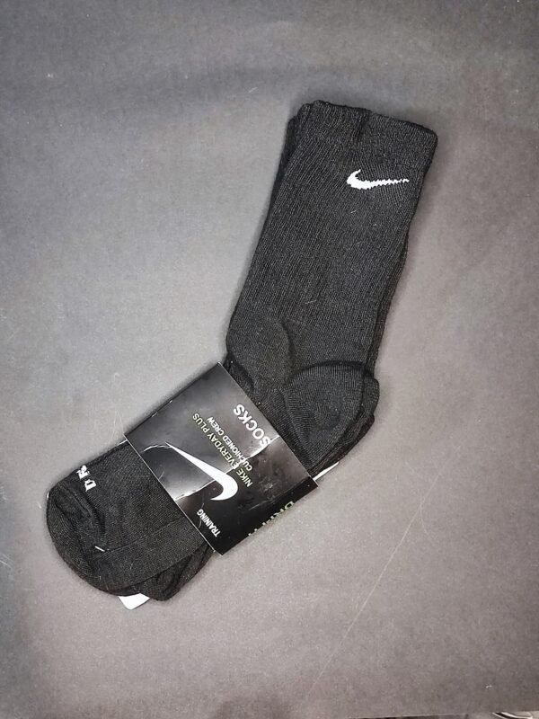 Nike negro básico